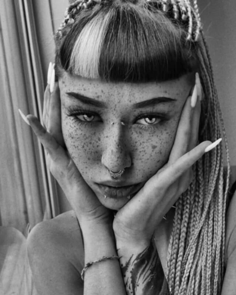 B&W2
