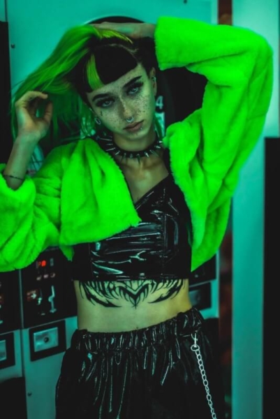GREEN4